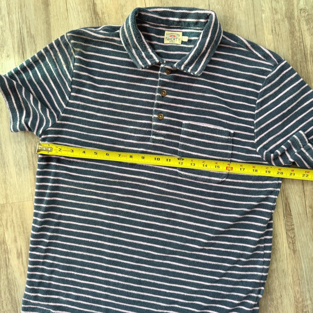 Faherty Men's Navy Pink Striped Terry Cloth Polo Shirt Size Medium Excellent - Picture 8 of 9